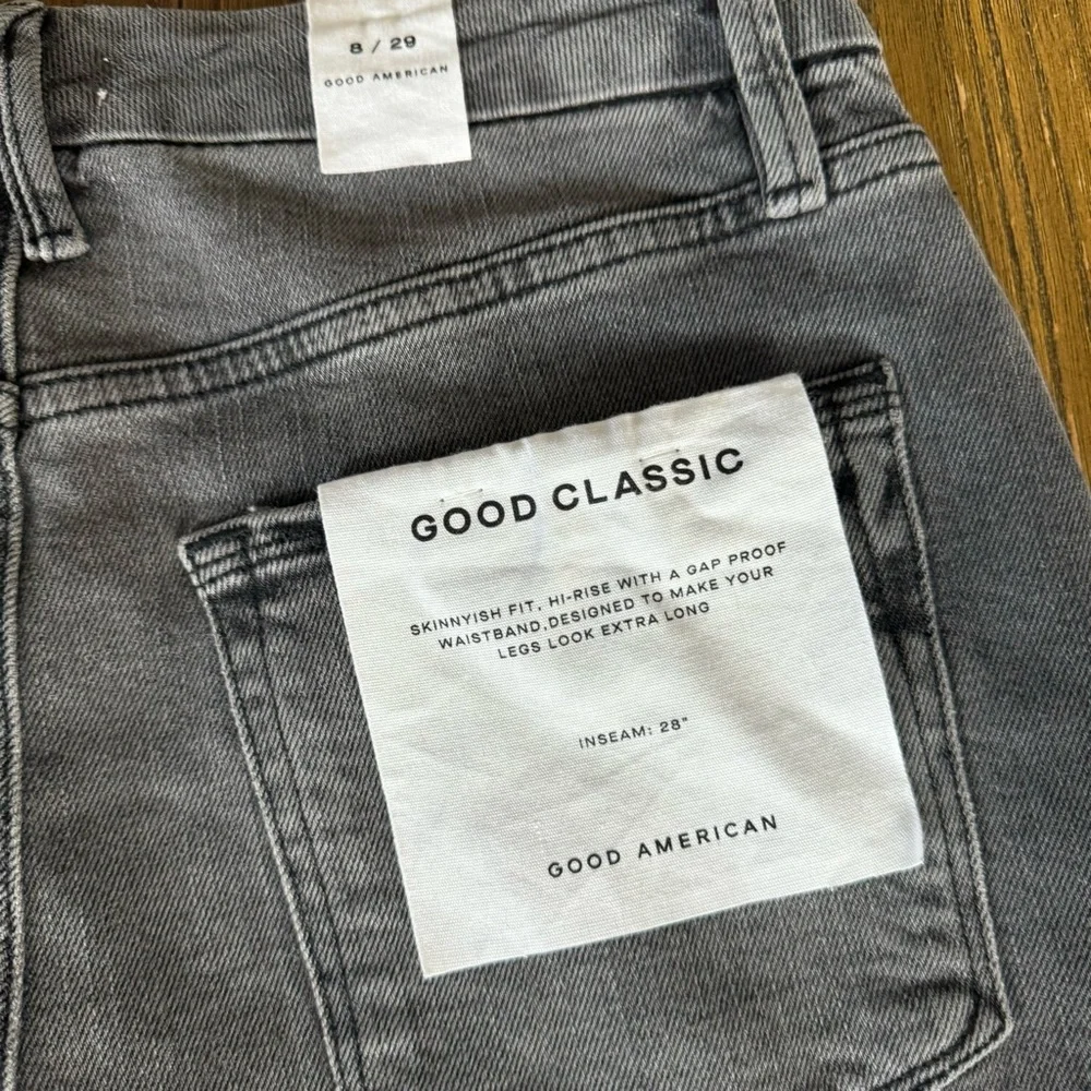 Good American Good Classic high rise black slim jeans